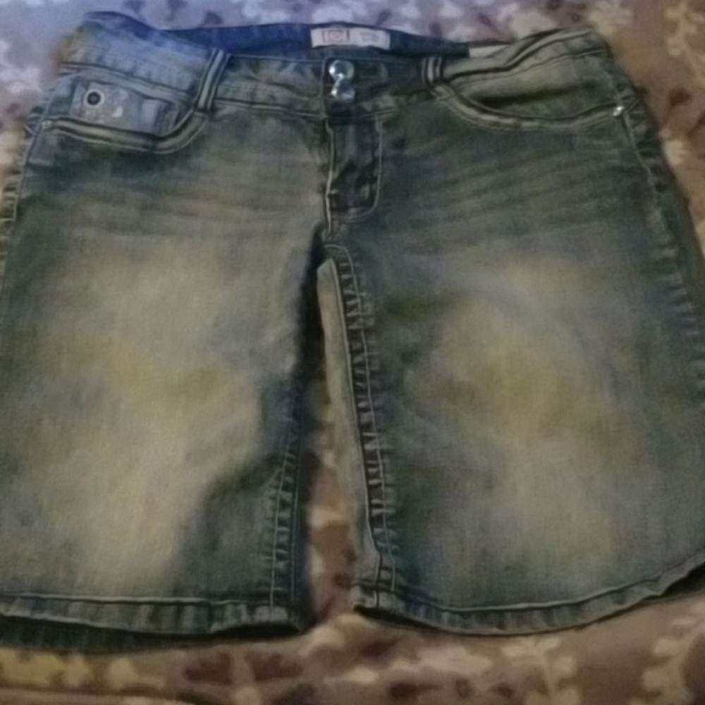 Little girl pants